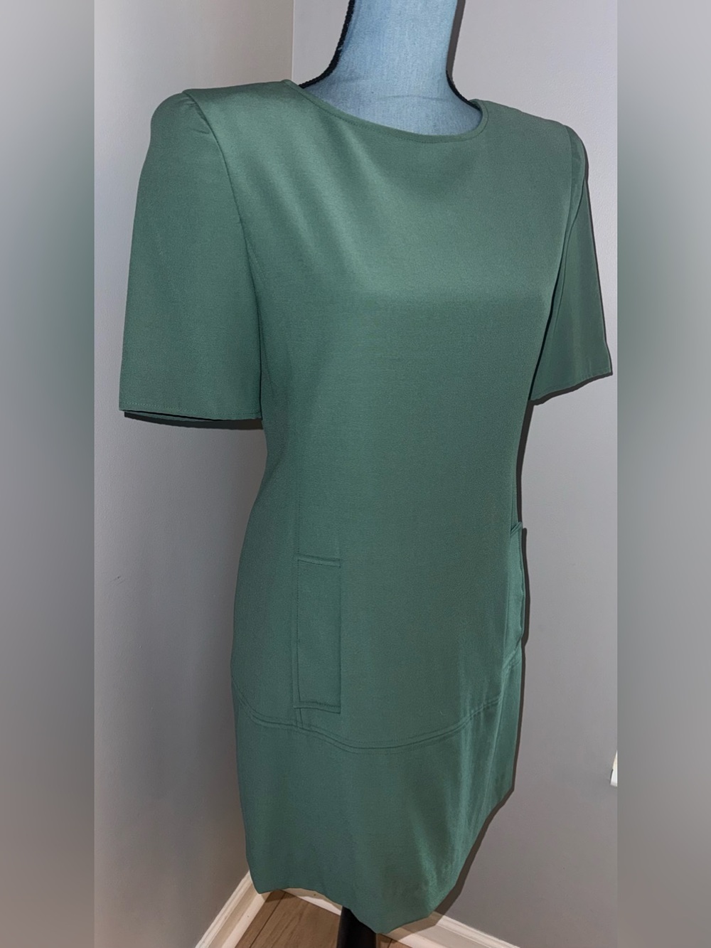 vintage Oscar de la Renta green shift dress patch pockets size 2-4